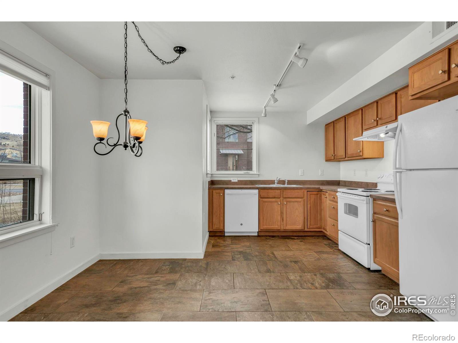 4730 Holiday Drive 101