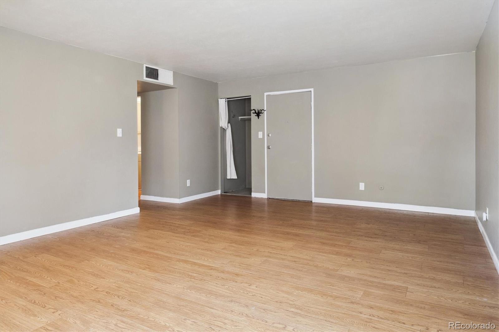 3623 S Sheridan Boulevard 14