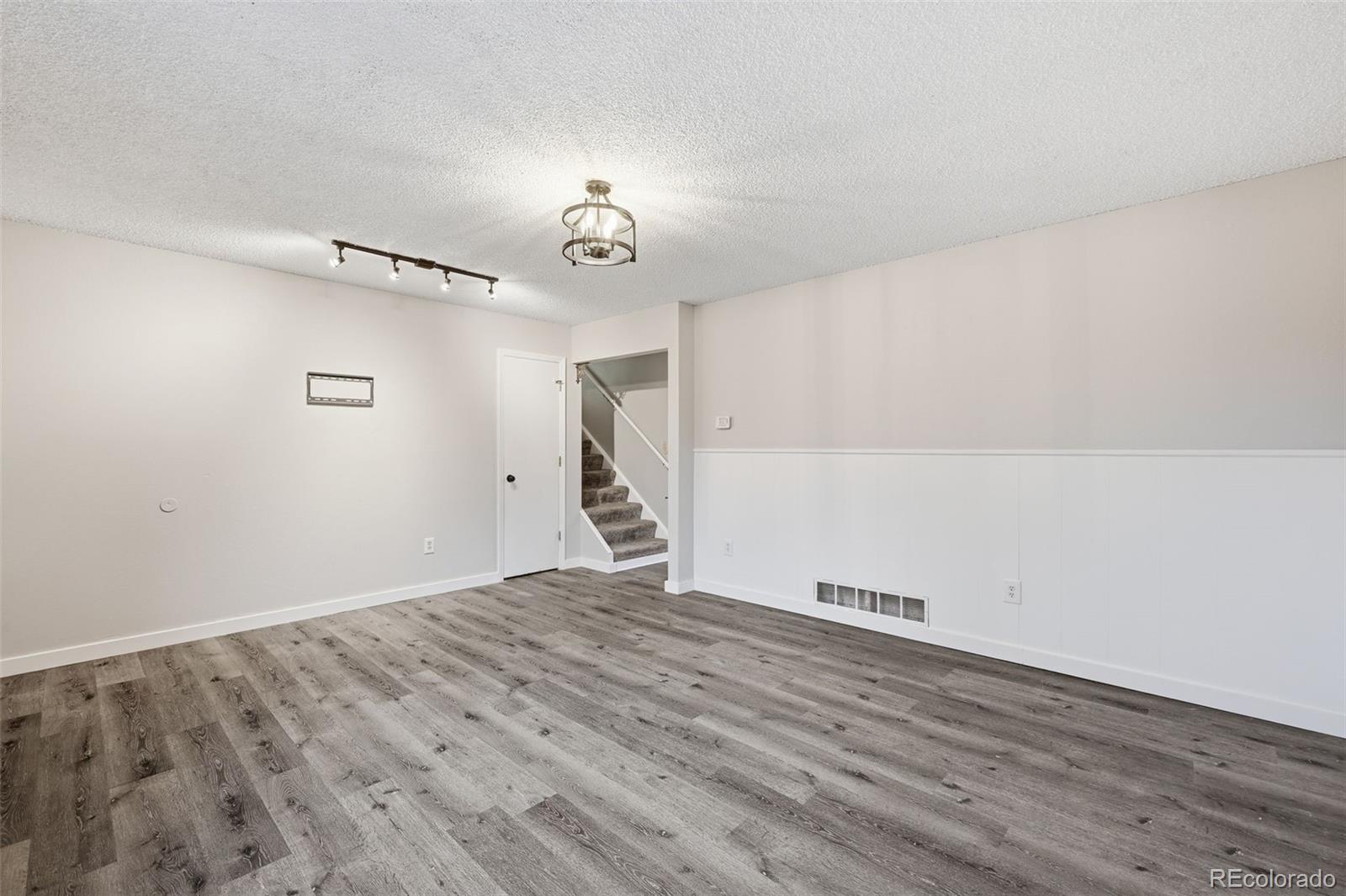 1371 Columbine Drive