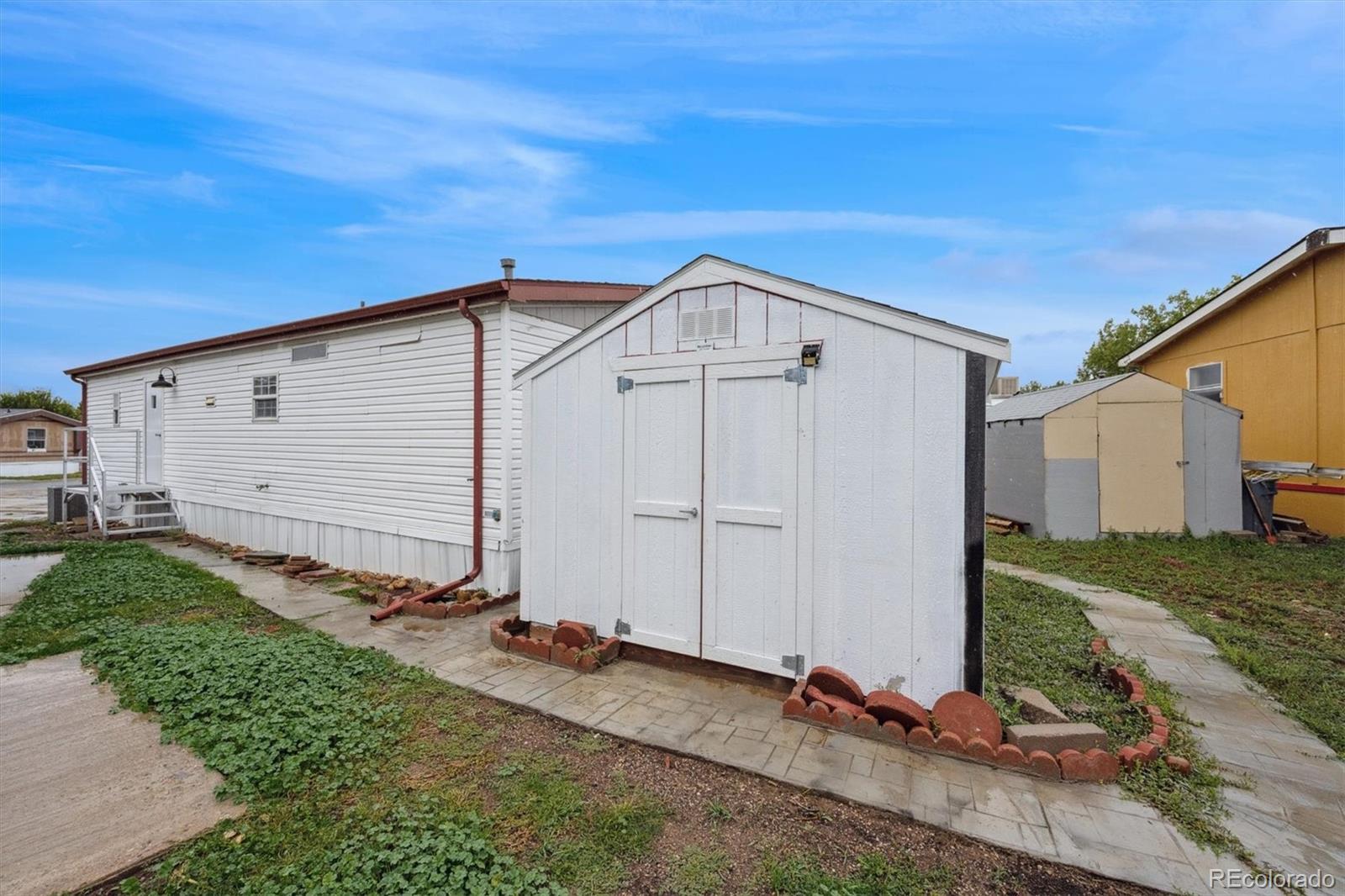 2885 E Midway Boulevard