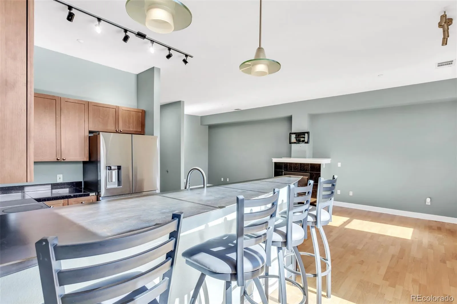 Englewood, Colorado 80111, United States, 1 Bedroom Bedrooms, ,2 BathroomsBathrooms,Residential,Active,217578