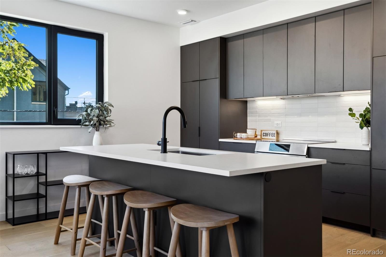 1601 Park Avenue 216, Denver, CO, 80218 2 1601 Park Avenue 216