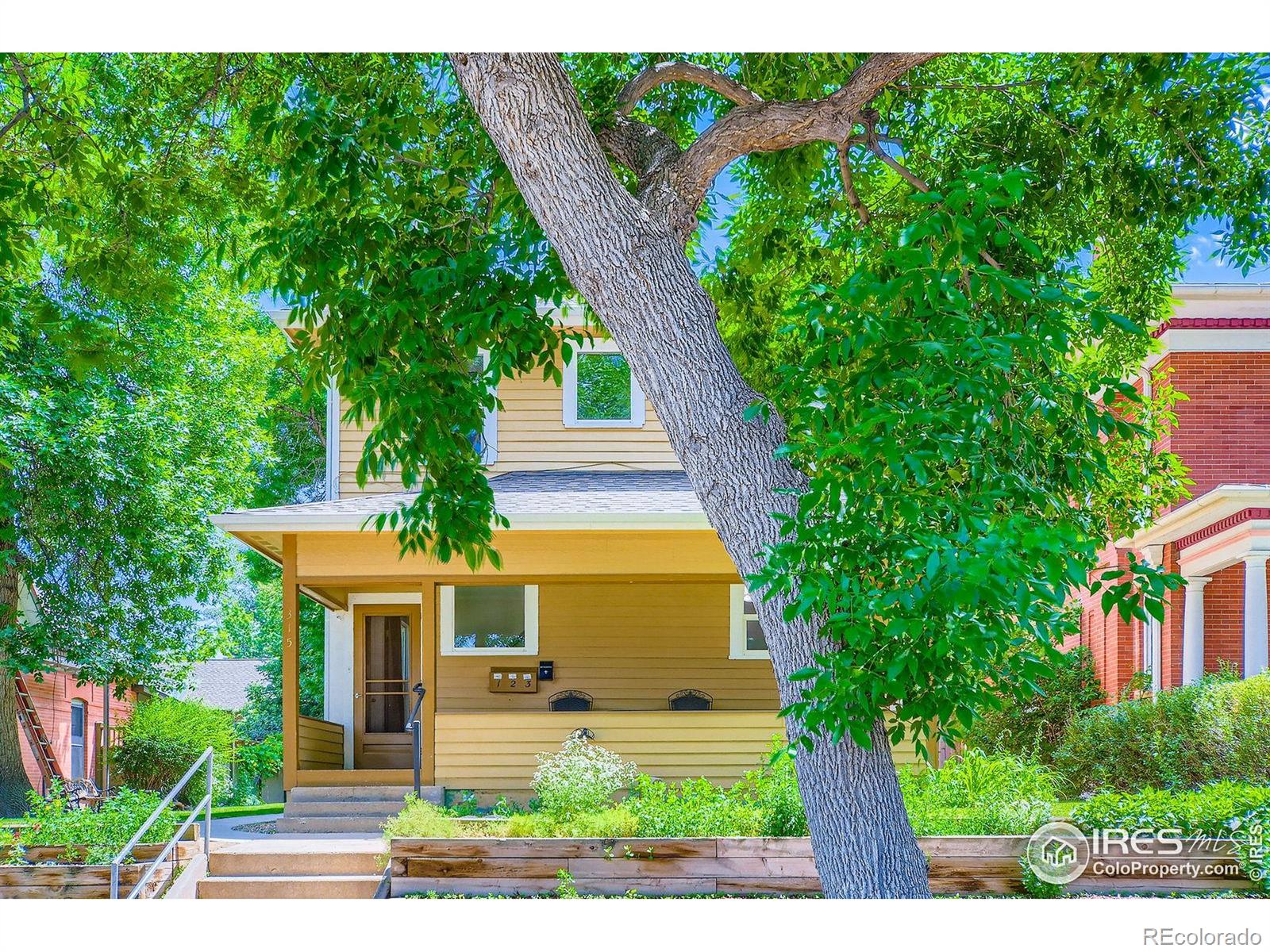 315 E Magnolia Street