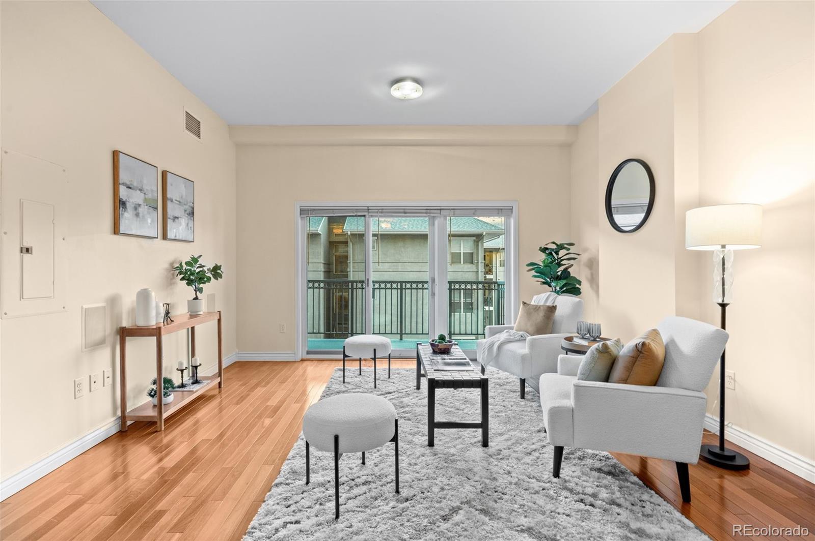 1950 N Logan Street 408