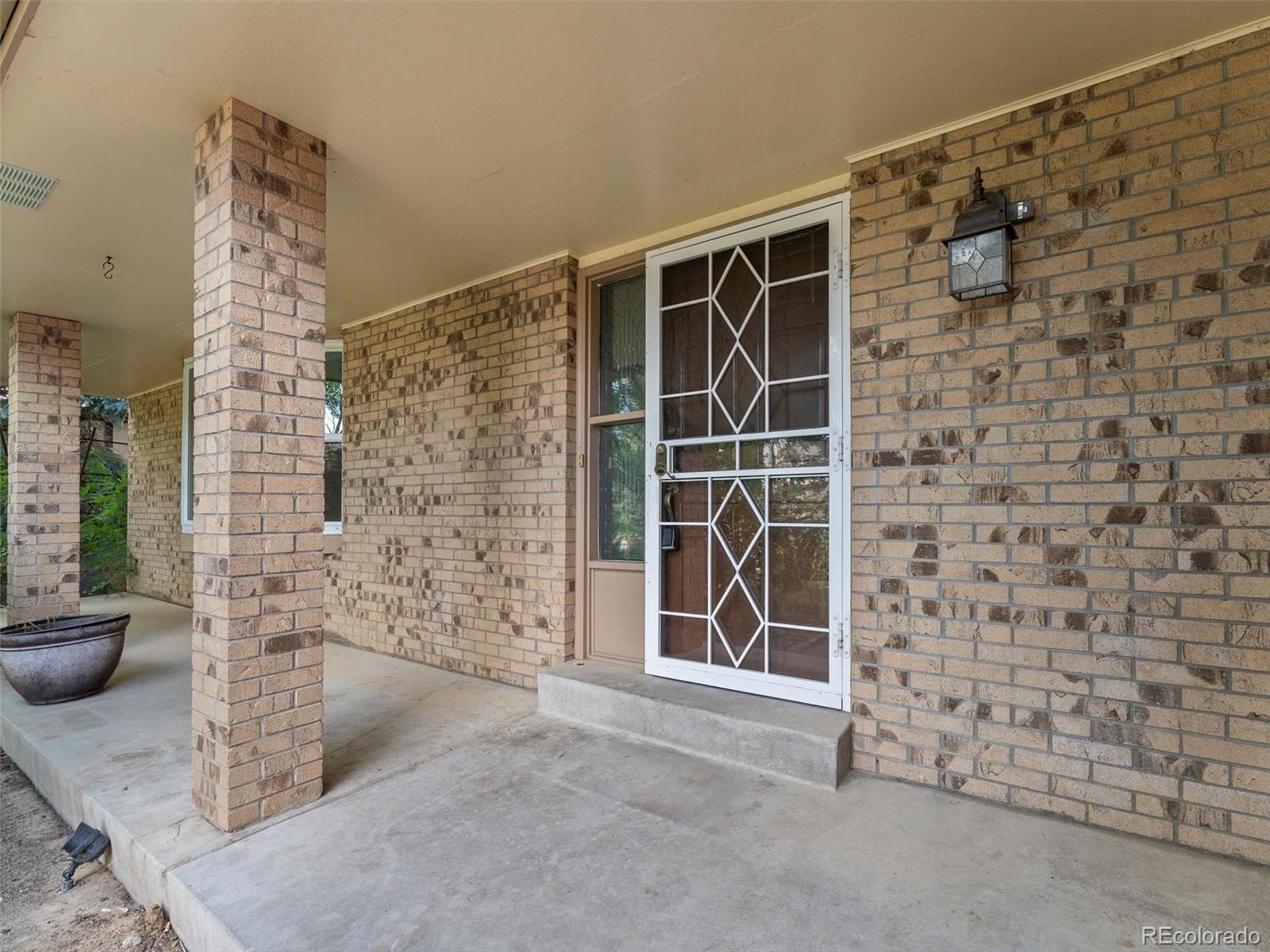 2591 S Oakland Street, Aurora, CO, 80014 1 2591 S Oakland Street