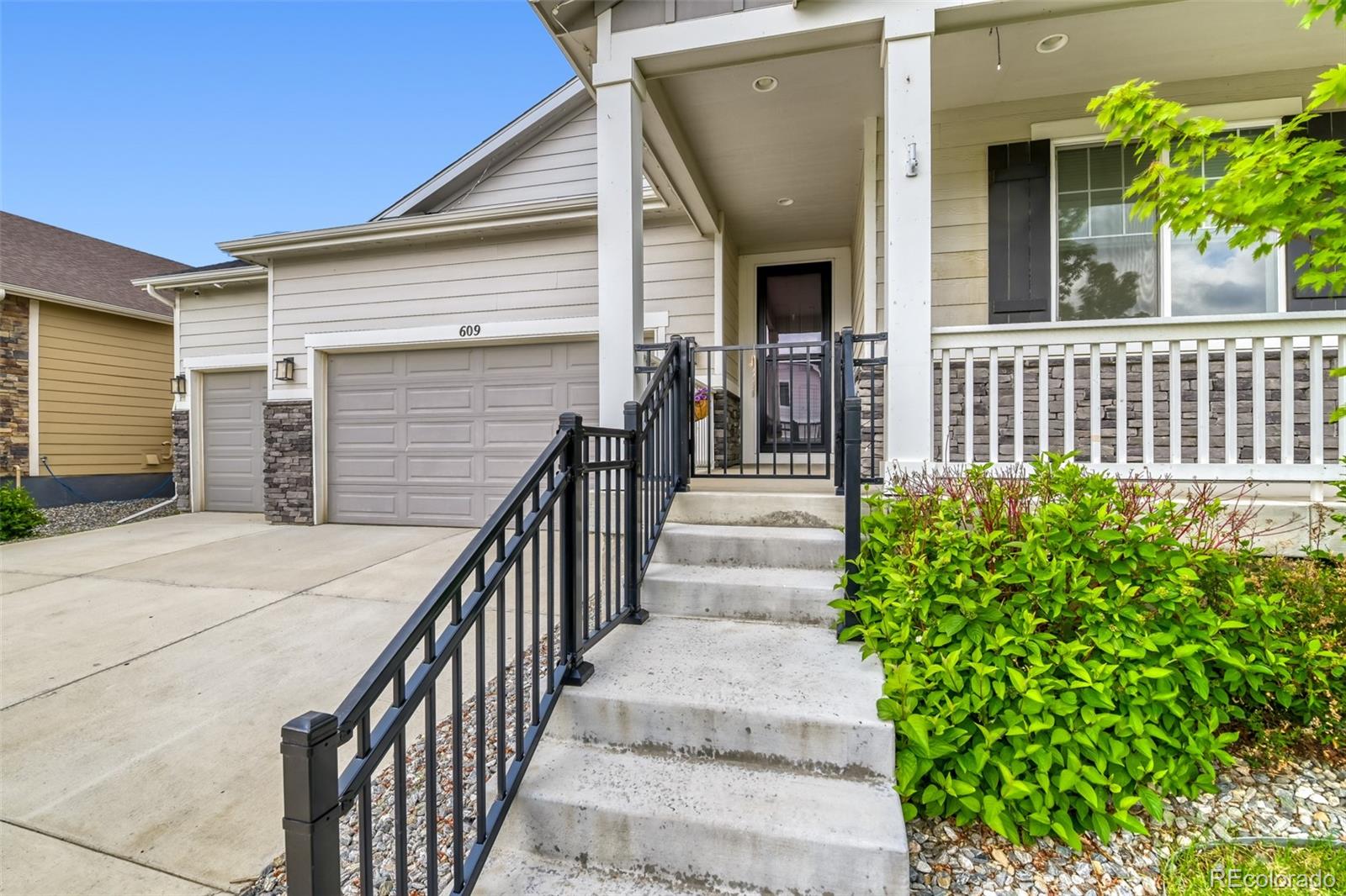 609 Hearthstone Avenue