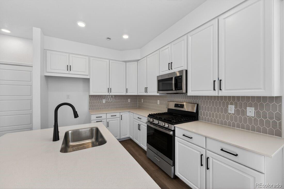 6721 E 148th Drive 1