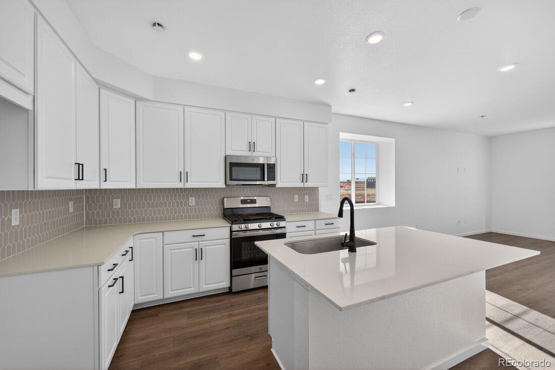 6721 E 148th Drive 1