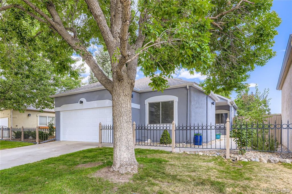 Photo of 733 Club Circle, Louisville, CO 80027 (MLS # 2535350)