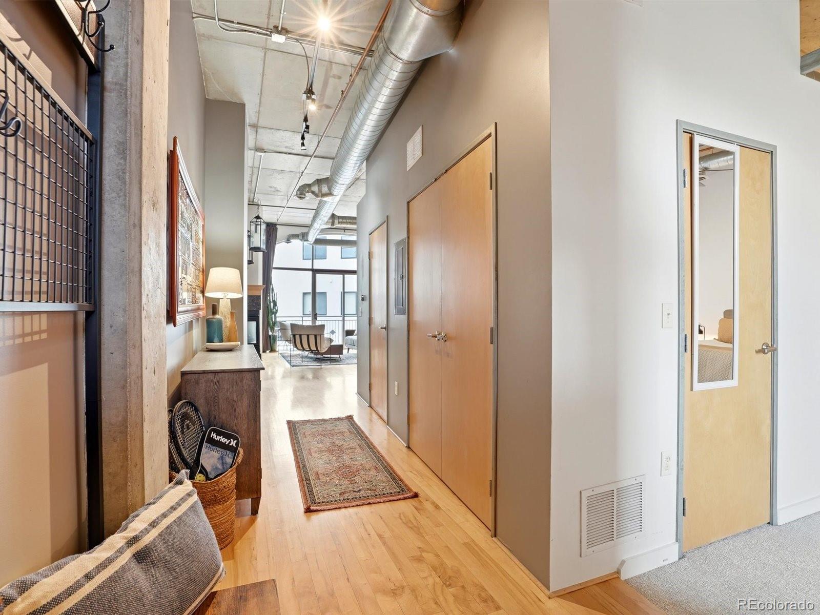 2899 N Speer Boulevard 405