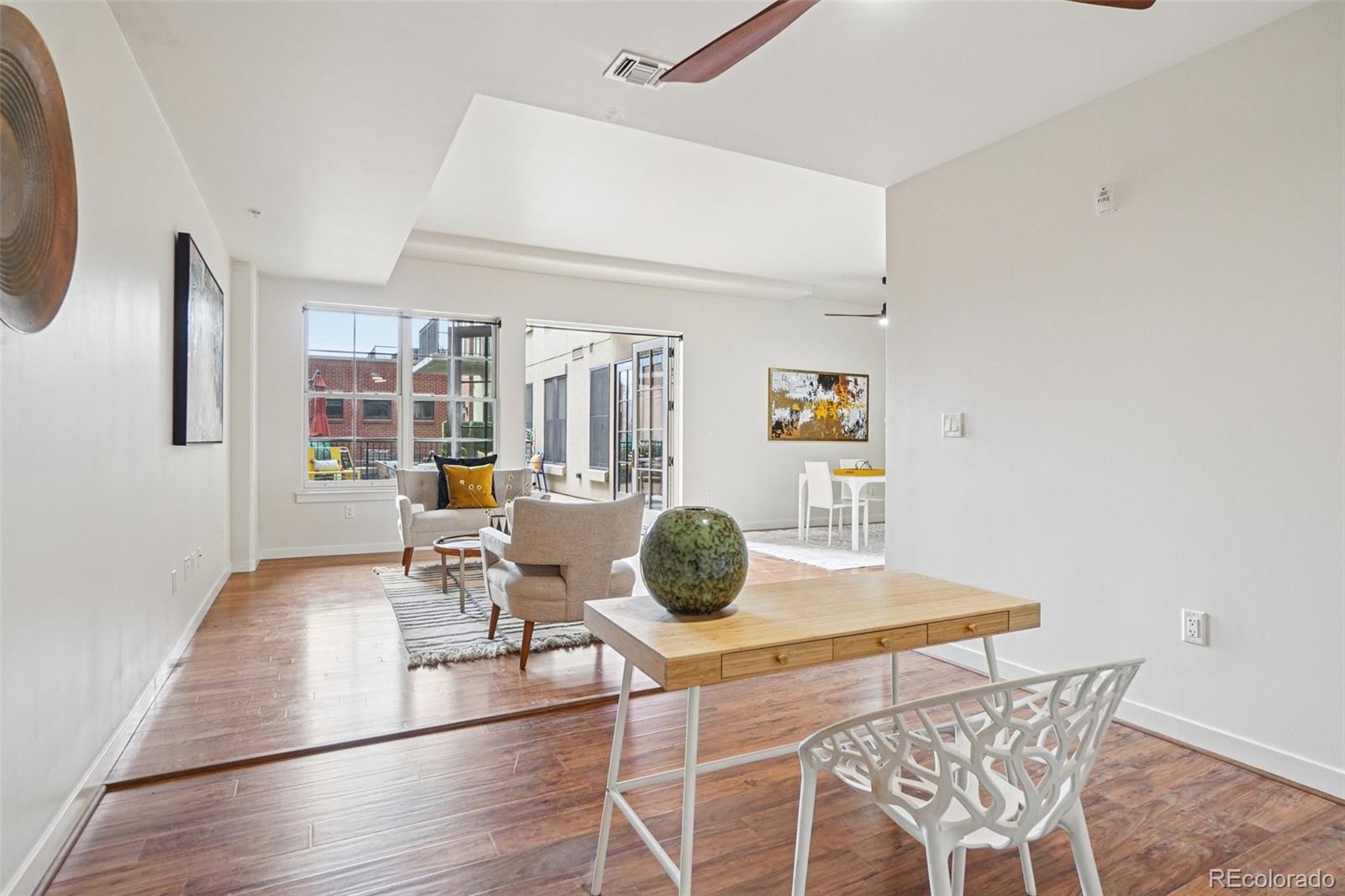 410 Acoma Street 206