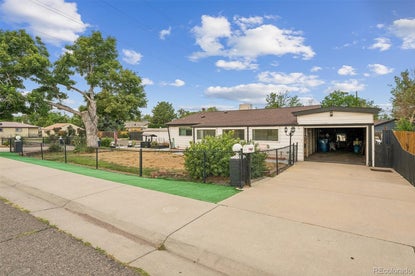 6921 Quebec St – Investment Home