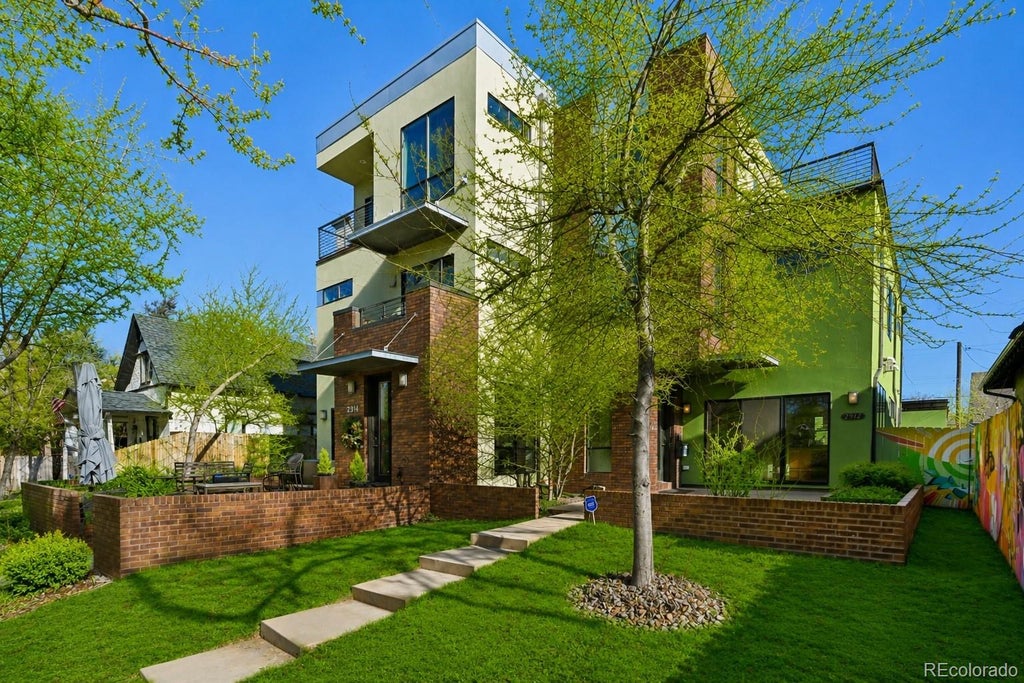 Photo of 2912 Perry Street, Denver, CO 80212 (MLS # 8370527)