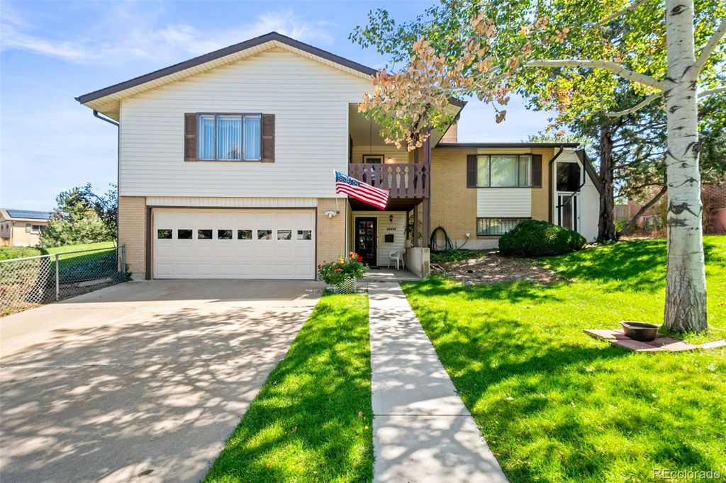 Photo of 12422 W Dakota Drive, Lakewood, CO 80228 (MLS # 4617539)