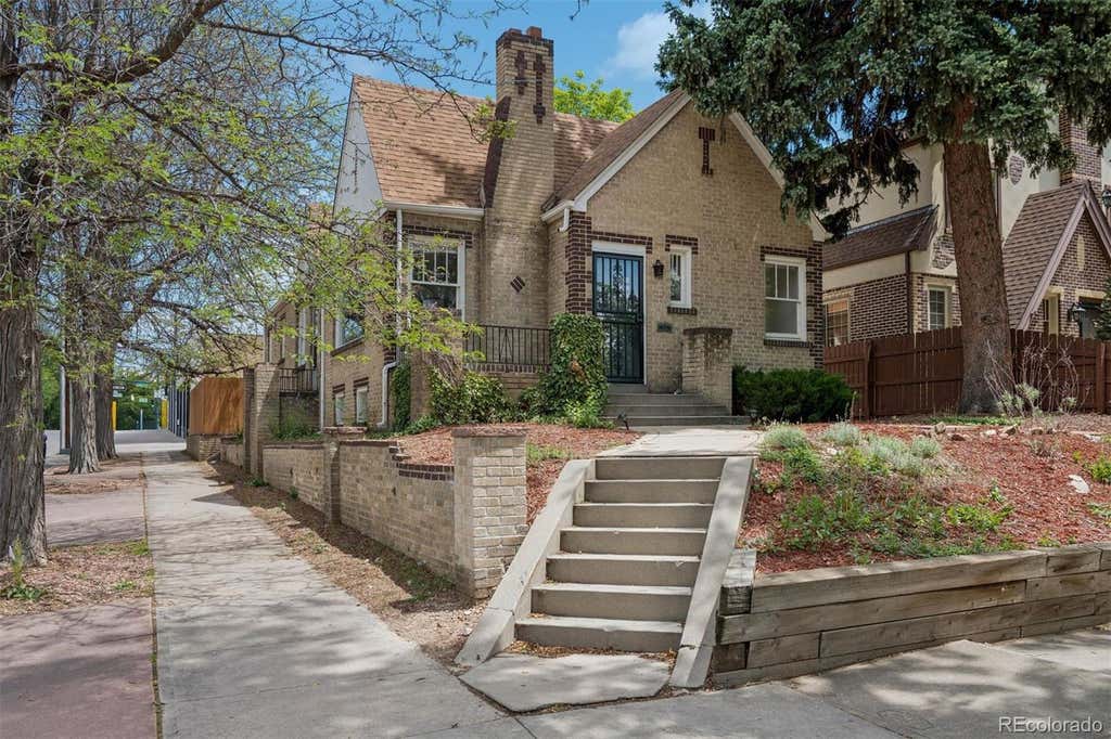 Photo of 700 S York Street, Denver, CO 80209 (MLS # 5957818)