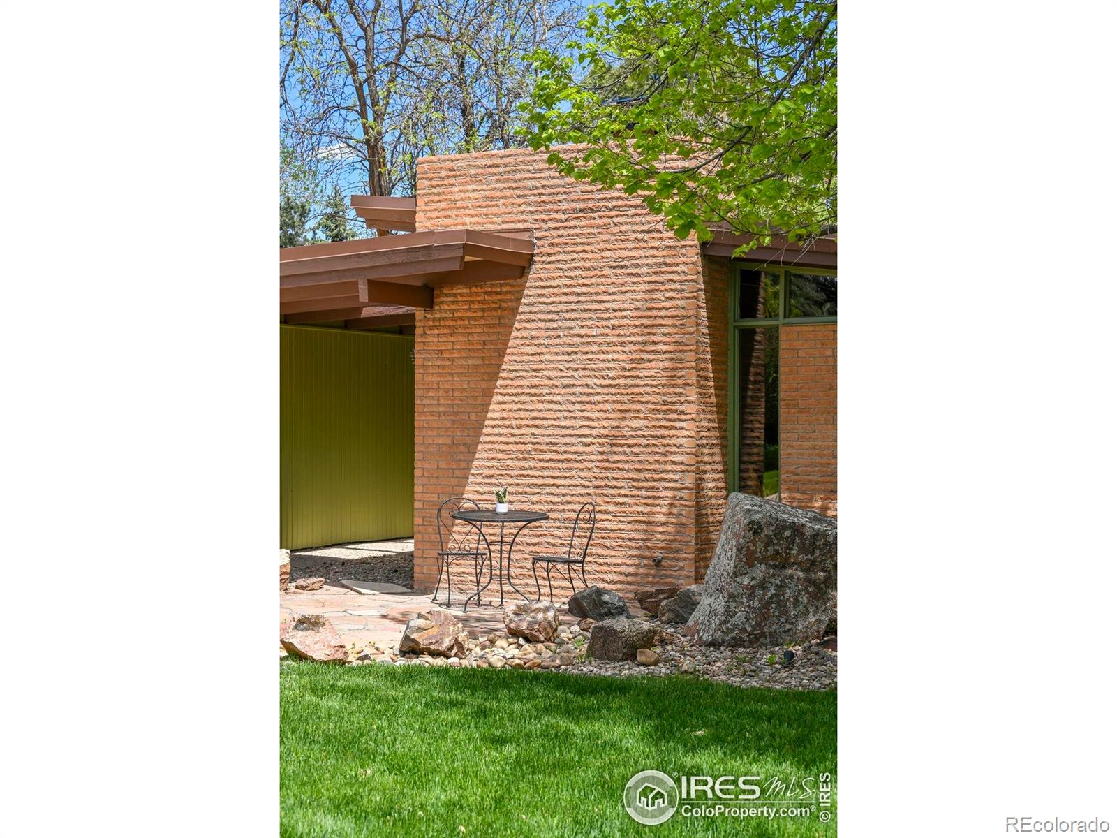 5450 Mohawk Road