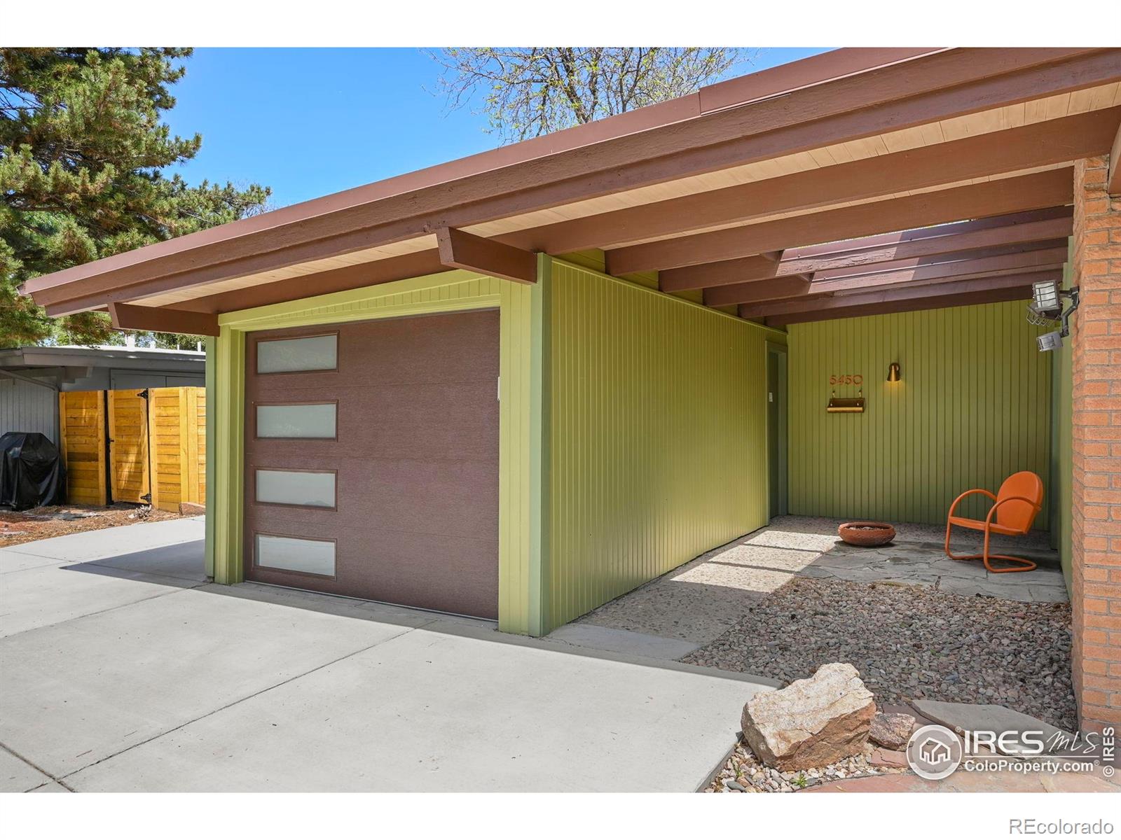 5450 Mohawk Road