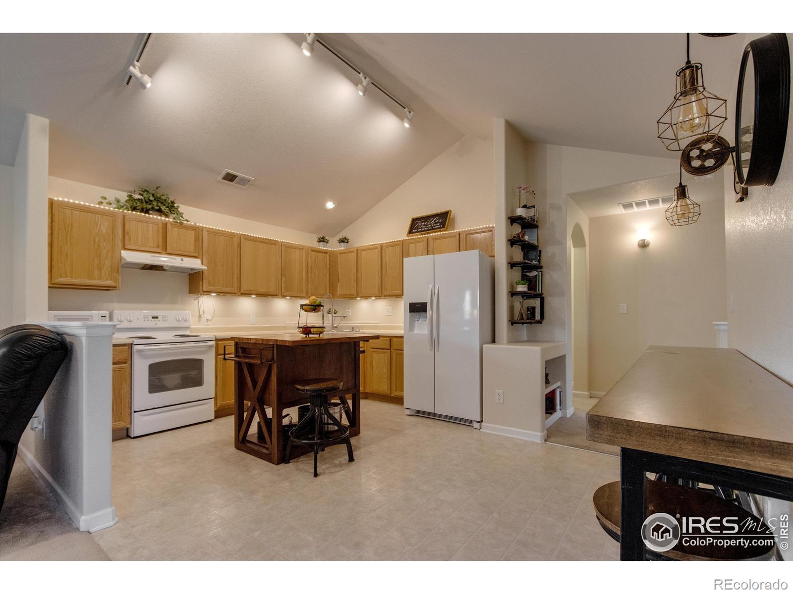 3601 Ponderosa Court 2