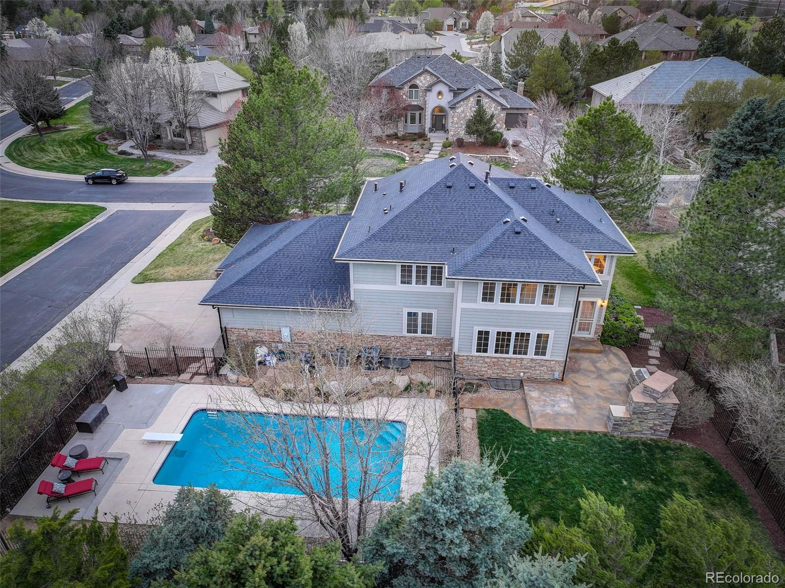 6724 S Yates Court