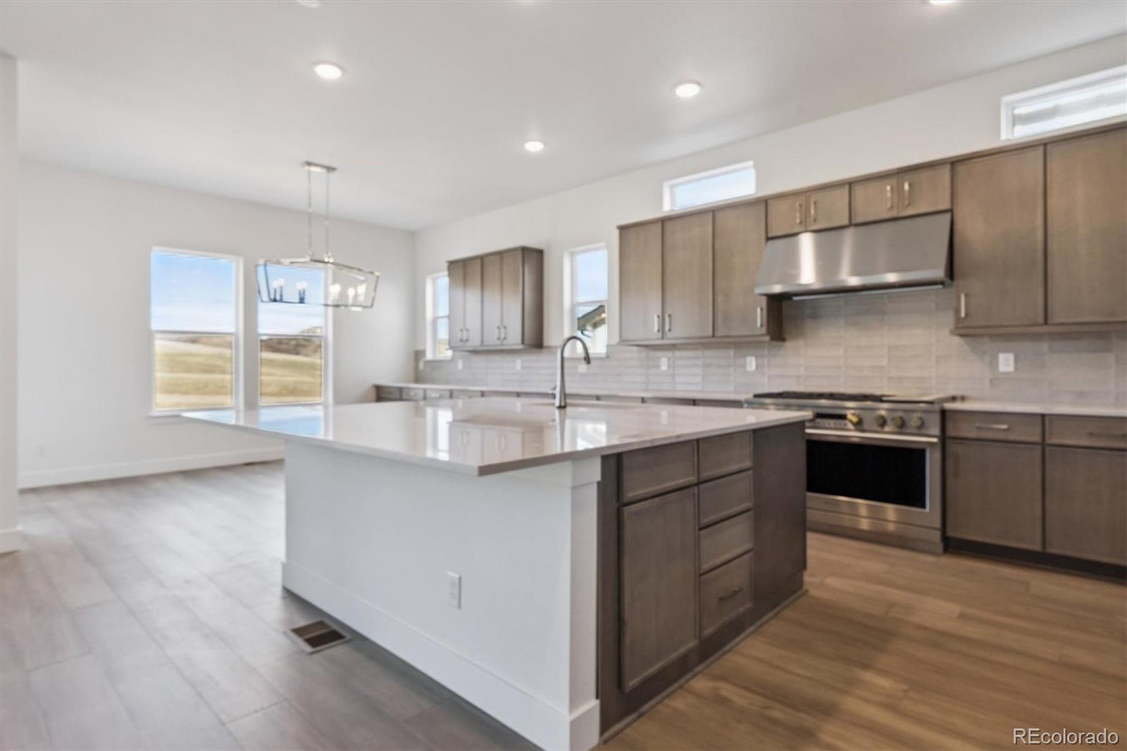 1315 Oleander Street