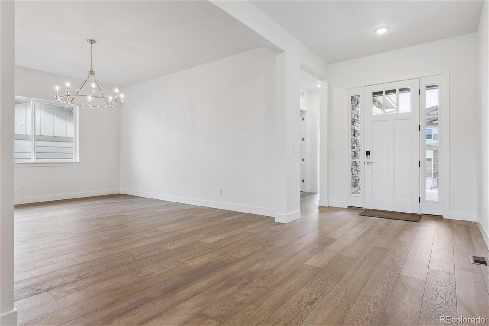 1315 Oleander Street