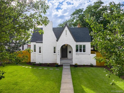 Photo of 265 S Pennsylvania Street, Denver, CO 80209 (MLS # 2521451)