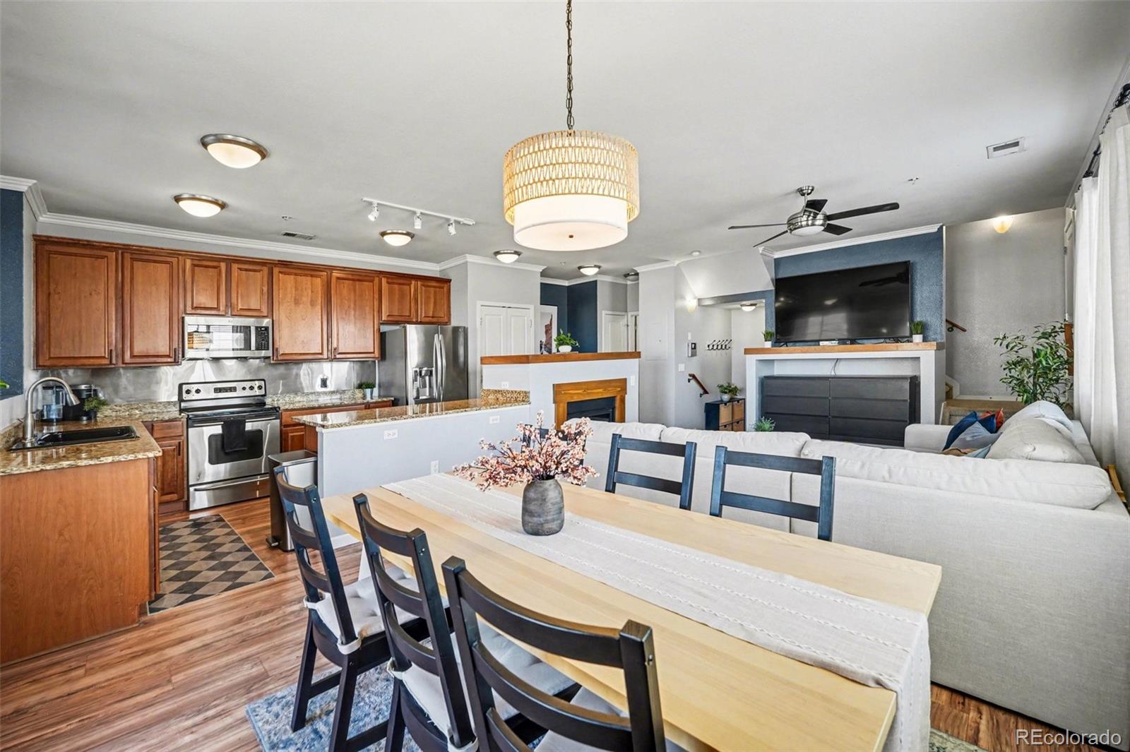 4100 Albion Street 108