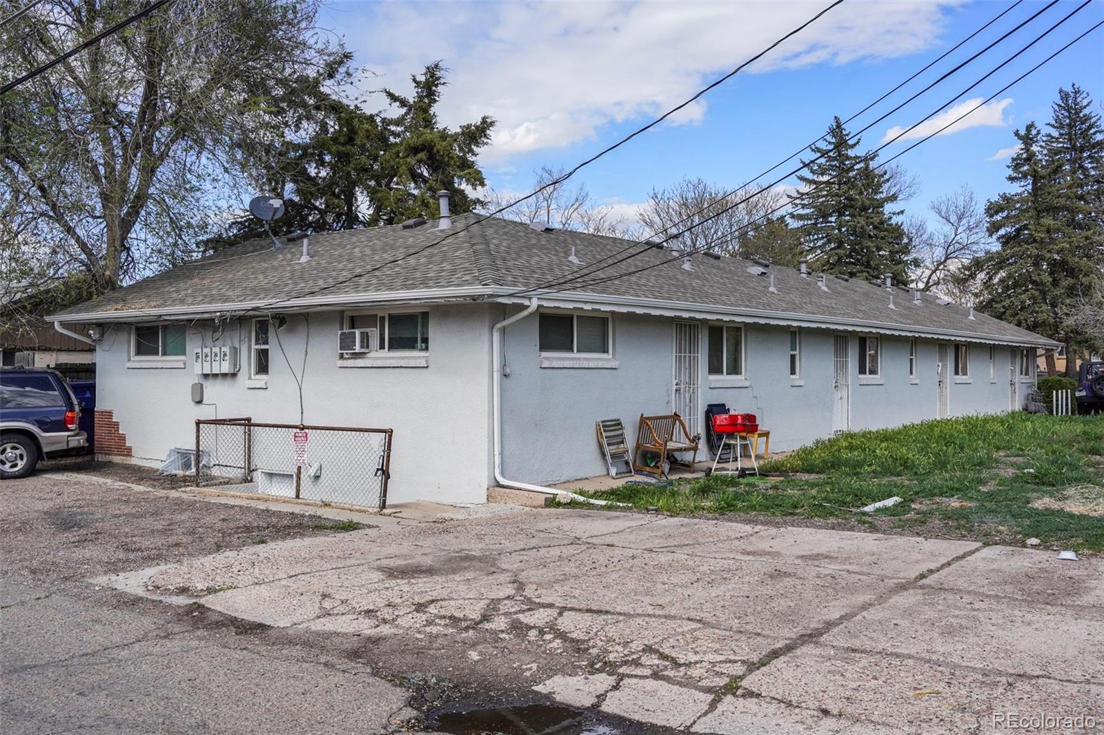 1175 Akron Street, Aurora, CO, 80110 3 1175 Akron Street