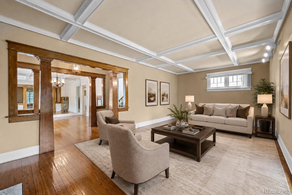 Photo of 401 N High Street, Denver, CO 80218 (MLS # 8236290)