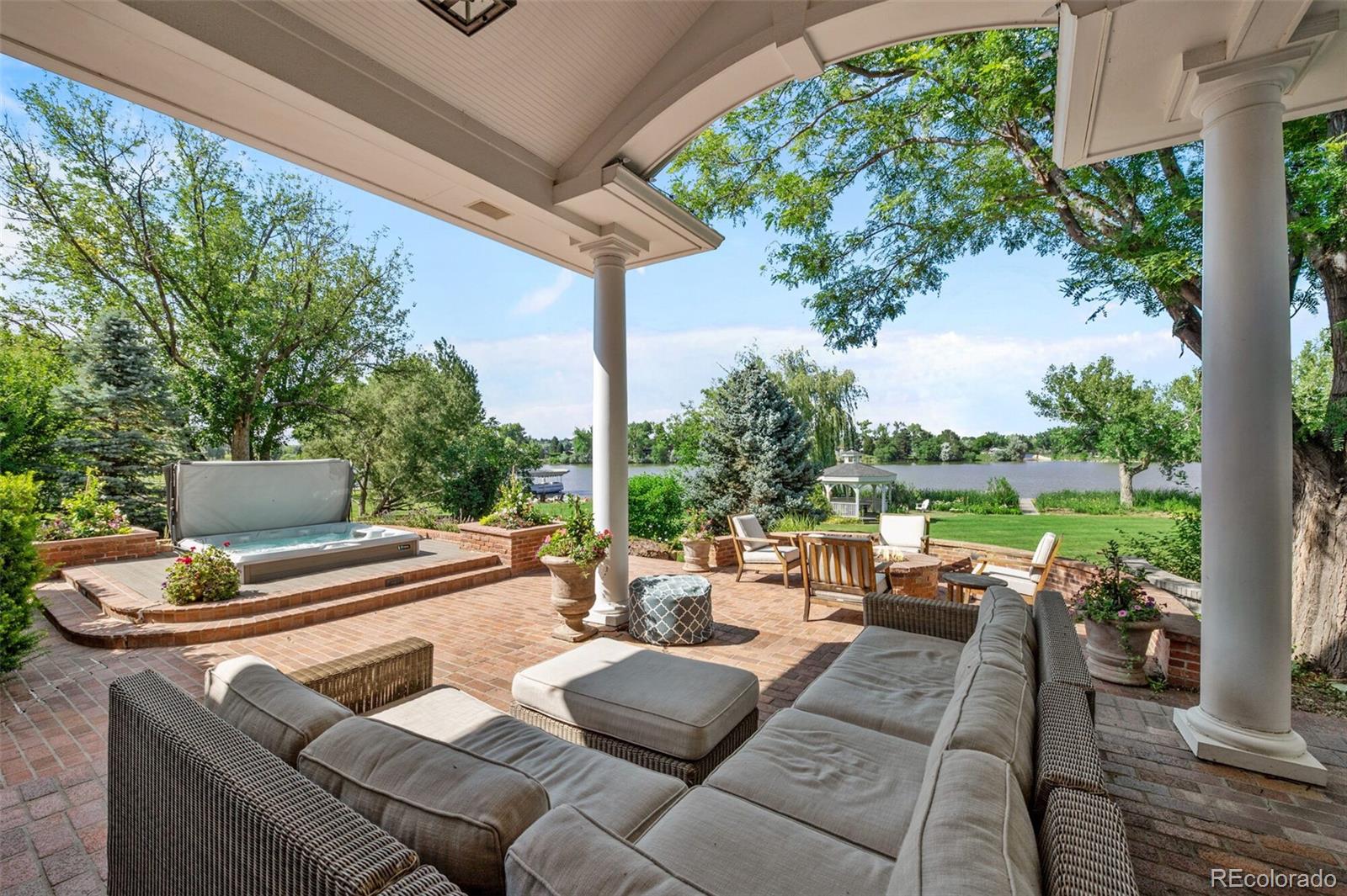 4887 Tule Lake Drive