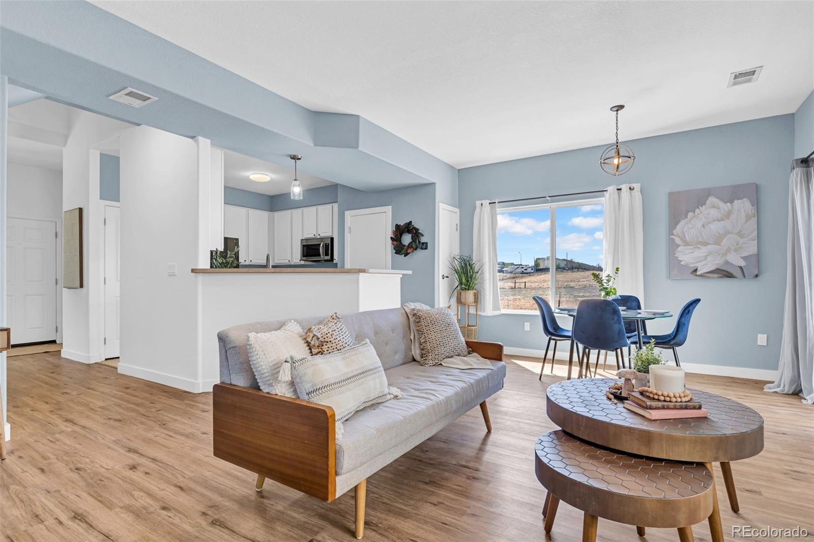 14700 E 104th Avenue 3201