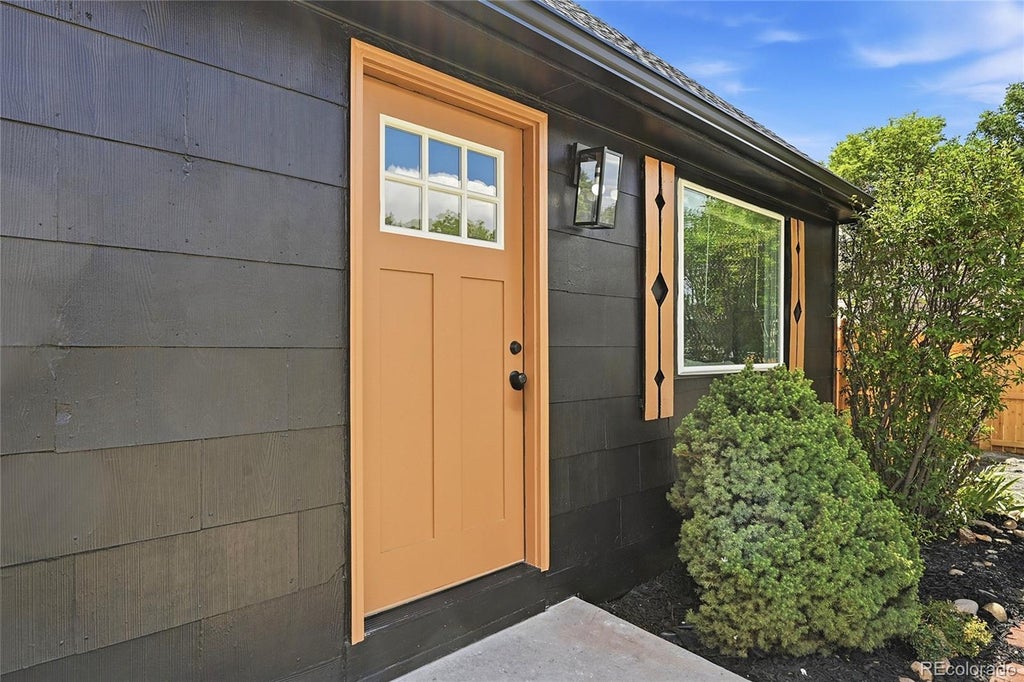 Photo of 2520 S Hazel Court, Denver, CO 80219 (MLS # 4285746)