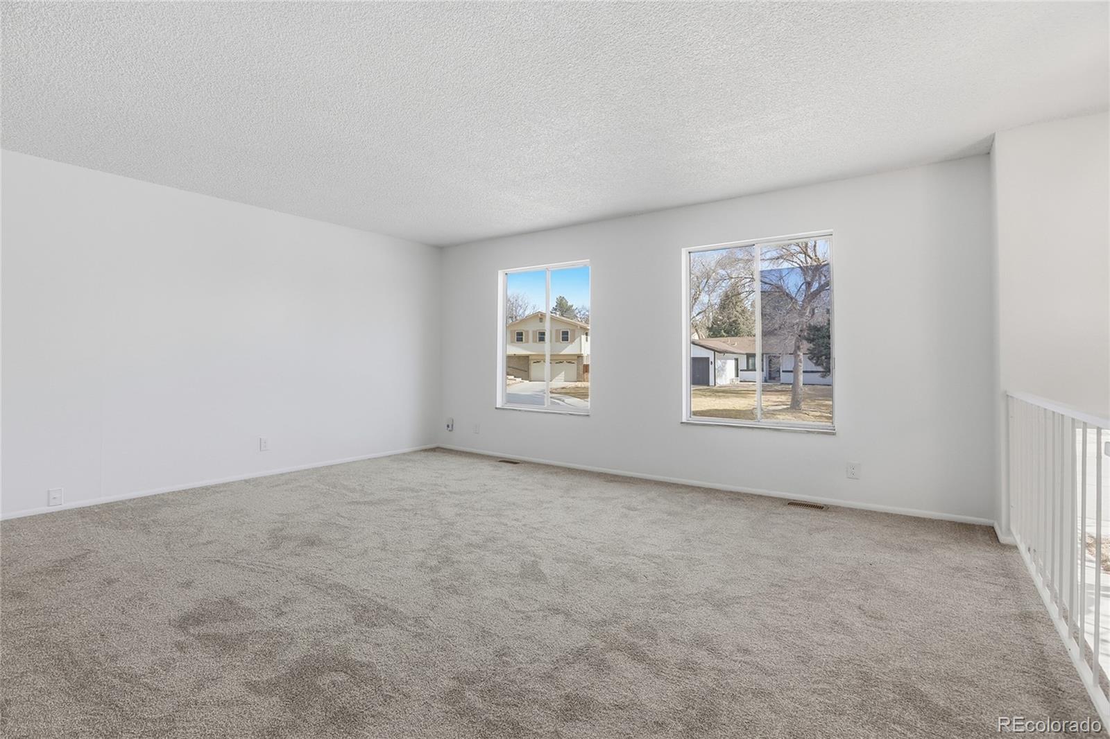 7359 S Syracuse Court