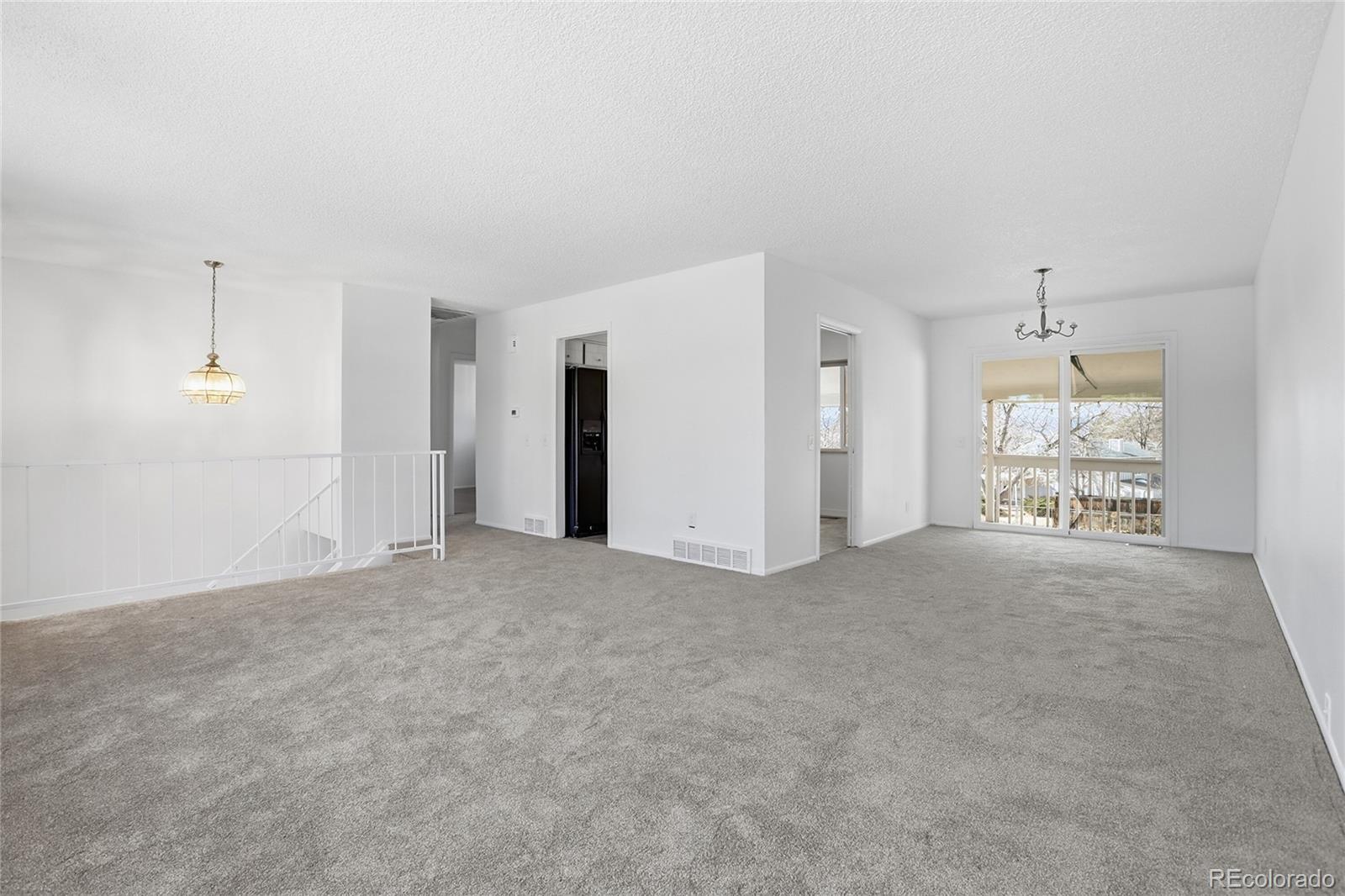 7359 S Syracuse Court