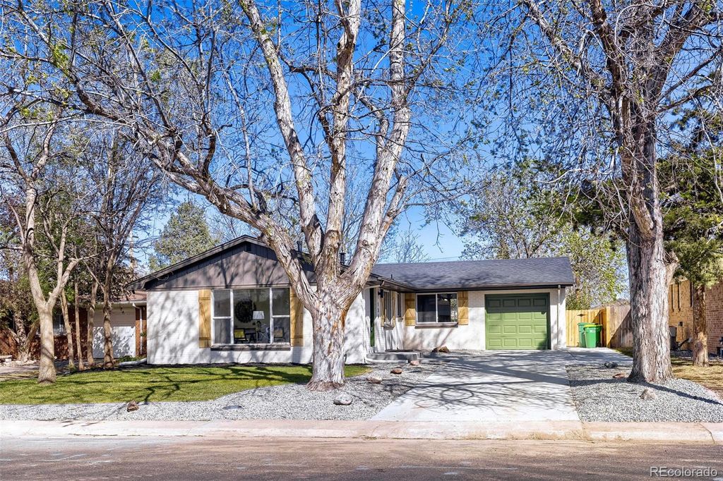 Photo of 136 Agate Way, Broomfield, CO 80020 (MLS # 4956706)