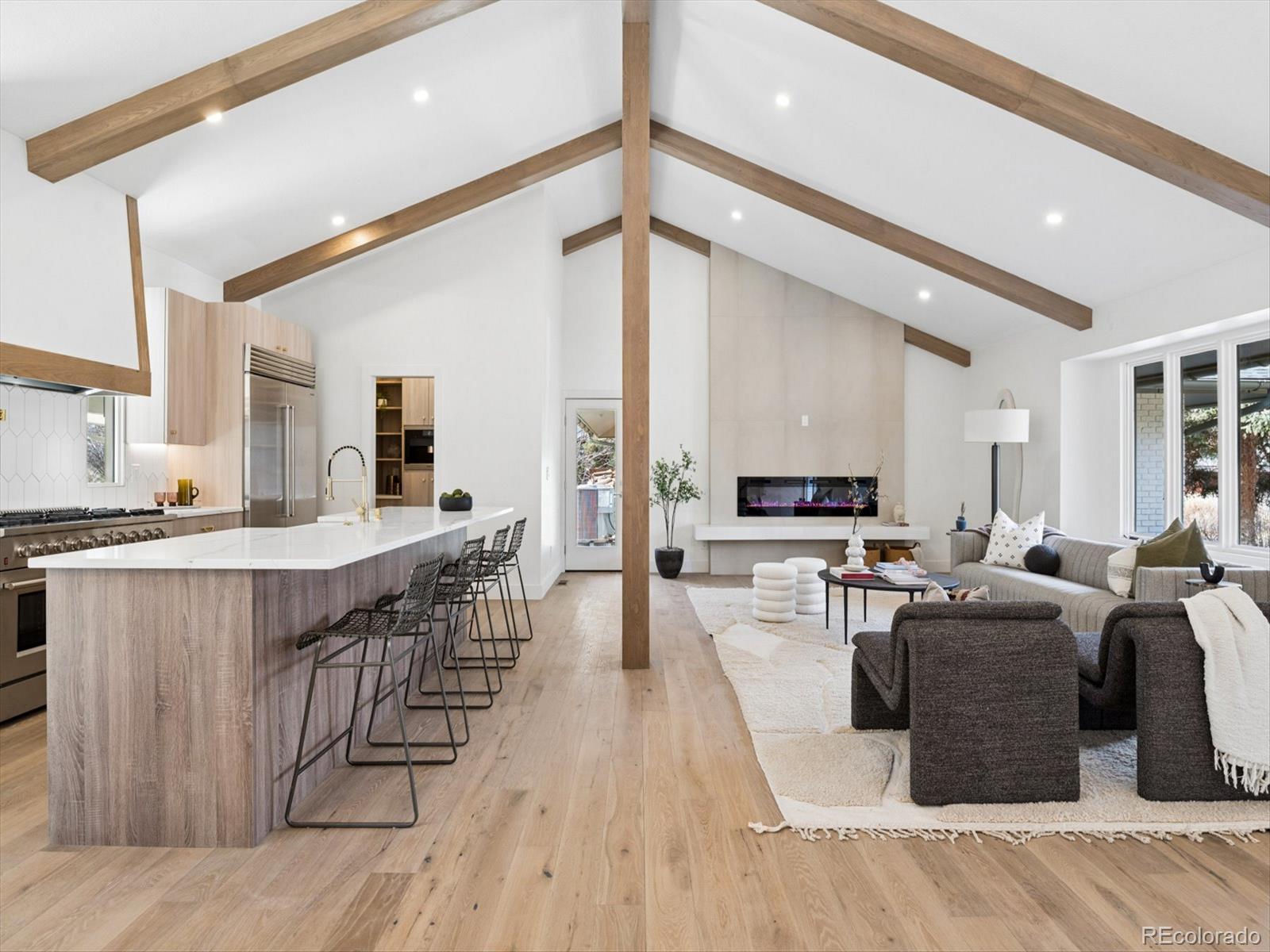 6844 Roaring Fork Trail