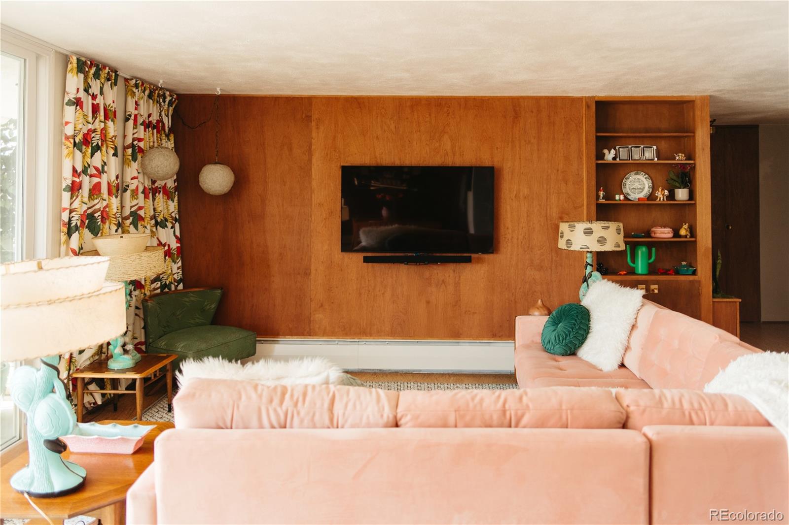 1090 N Lafayette Street 504