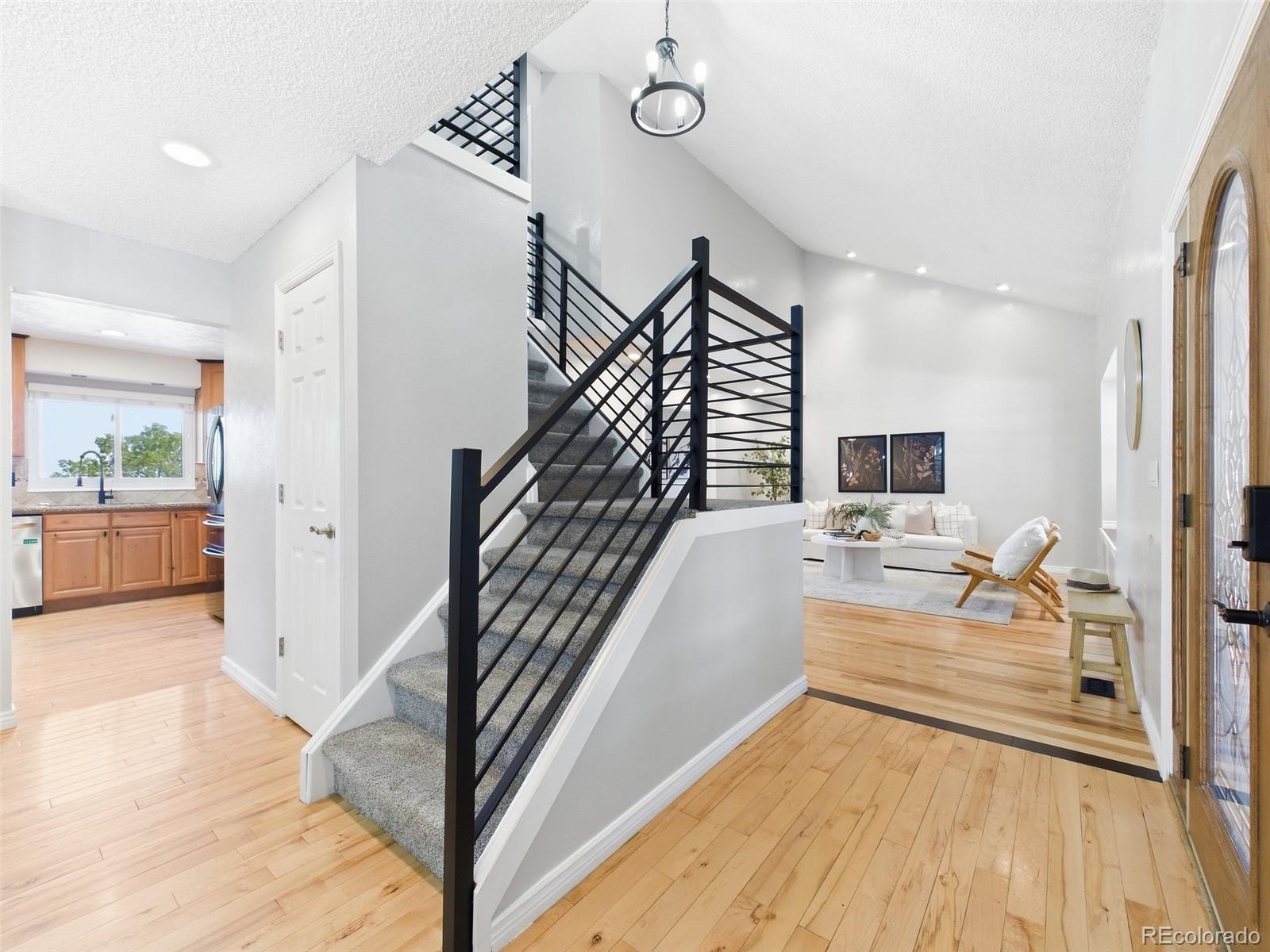 5942 S Kline Street