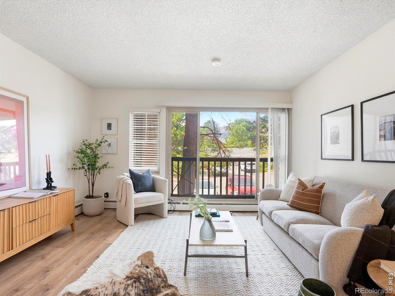 850 W Moorhead Circle 3E