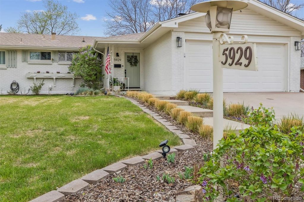 Photo of 5929 S Steele Street, Centennial, CO 80121 (MLS # 5386991)