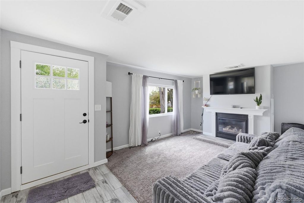 Photo of 5315 W Shirley Place, Lakewood, CO 80232 (MLS # 8553152)