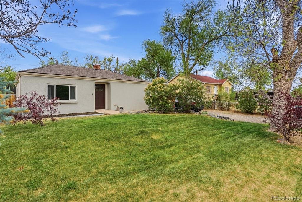 Photo of 5315 W Shirley Place, Lakewood, CO 80232 (MLS # 8553152)