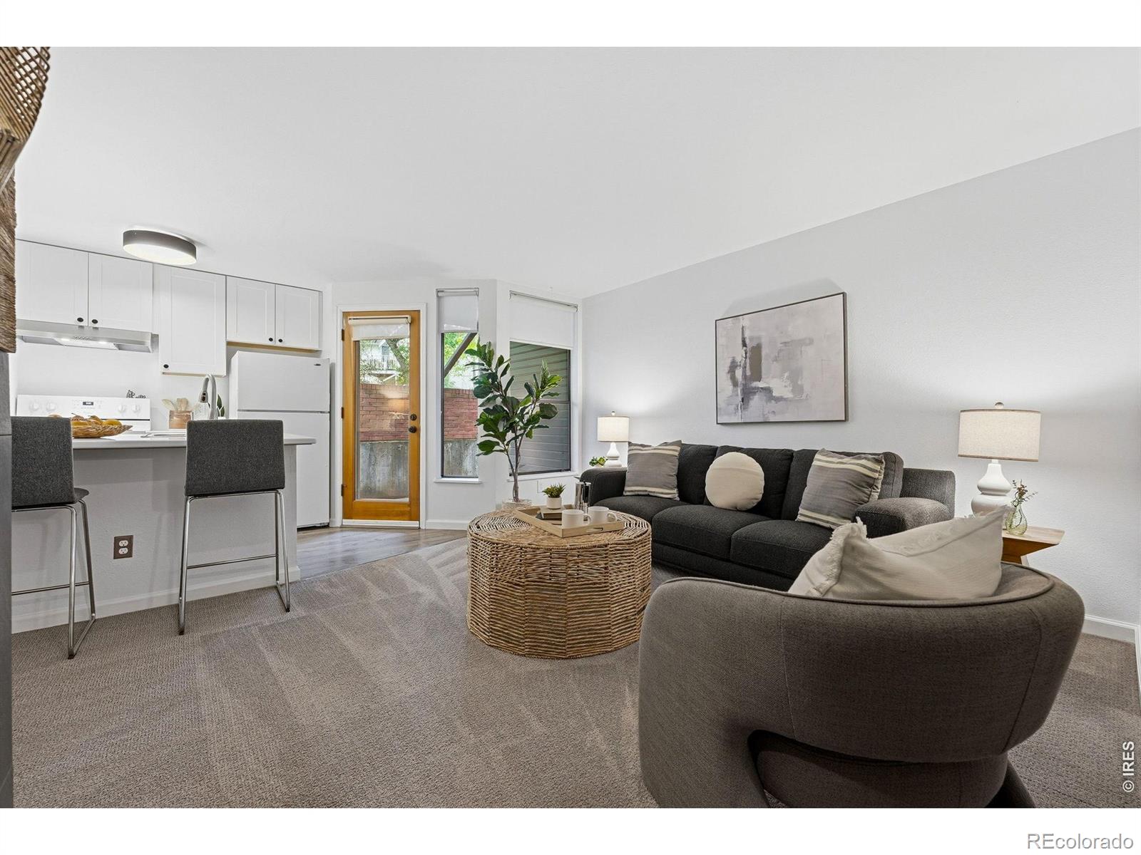 910 Portland Place Unit 2