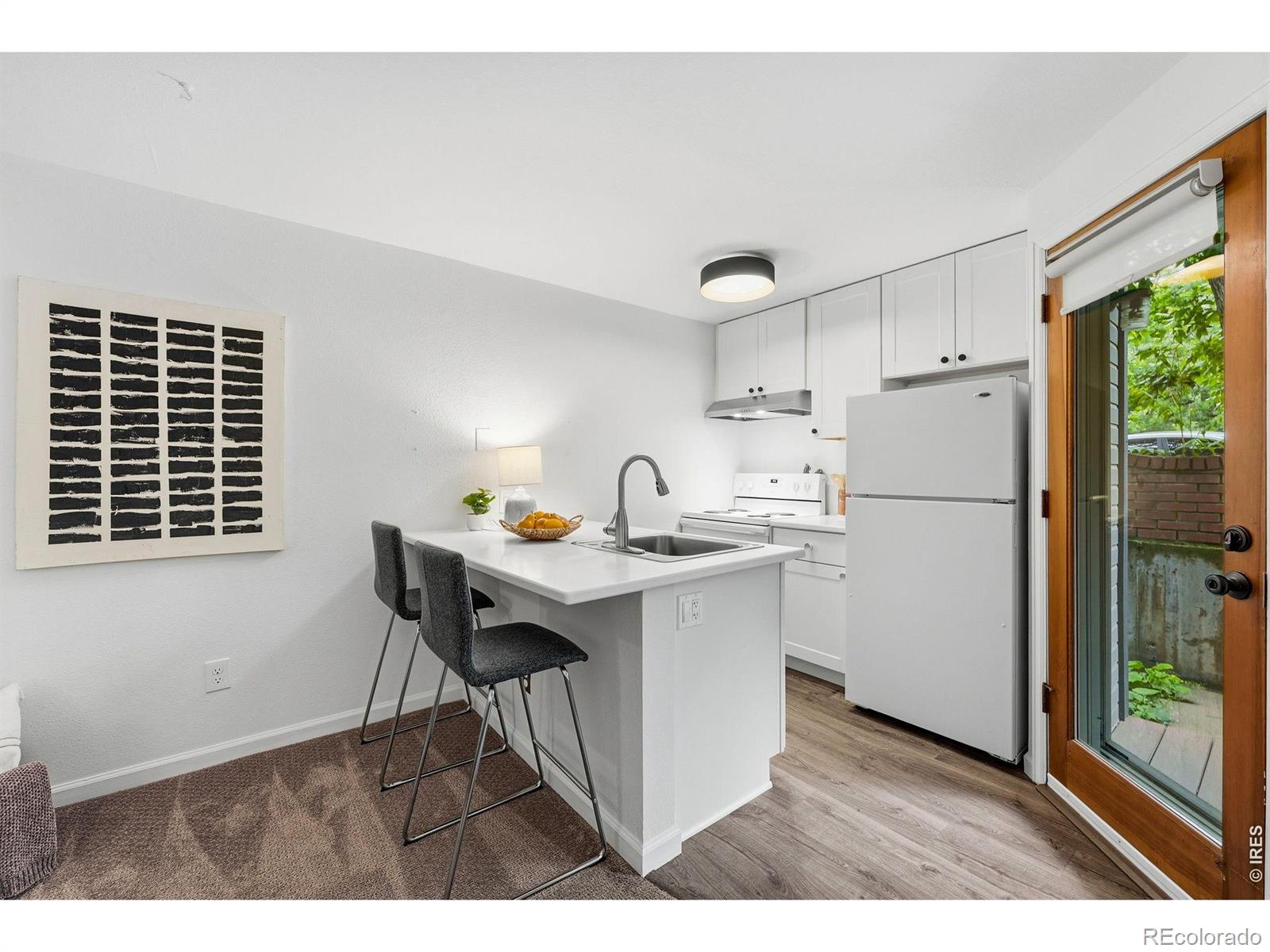 910 Portland Place Unit 2