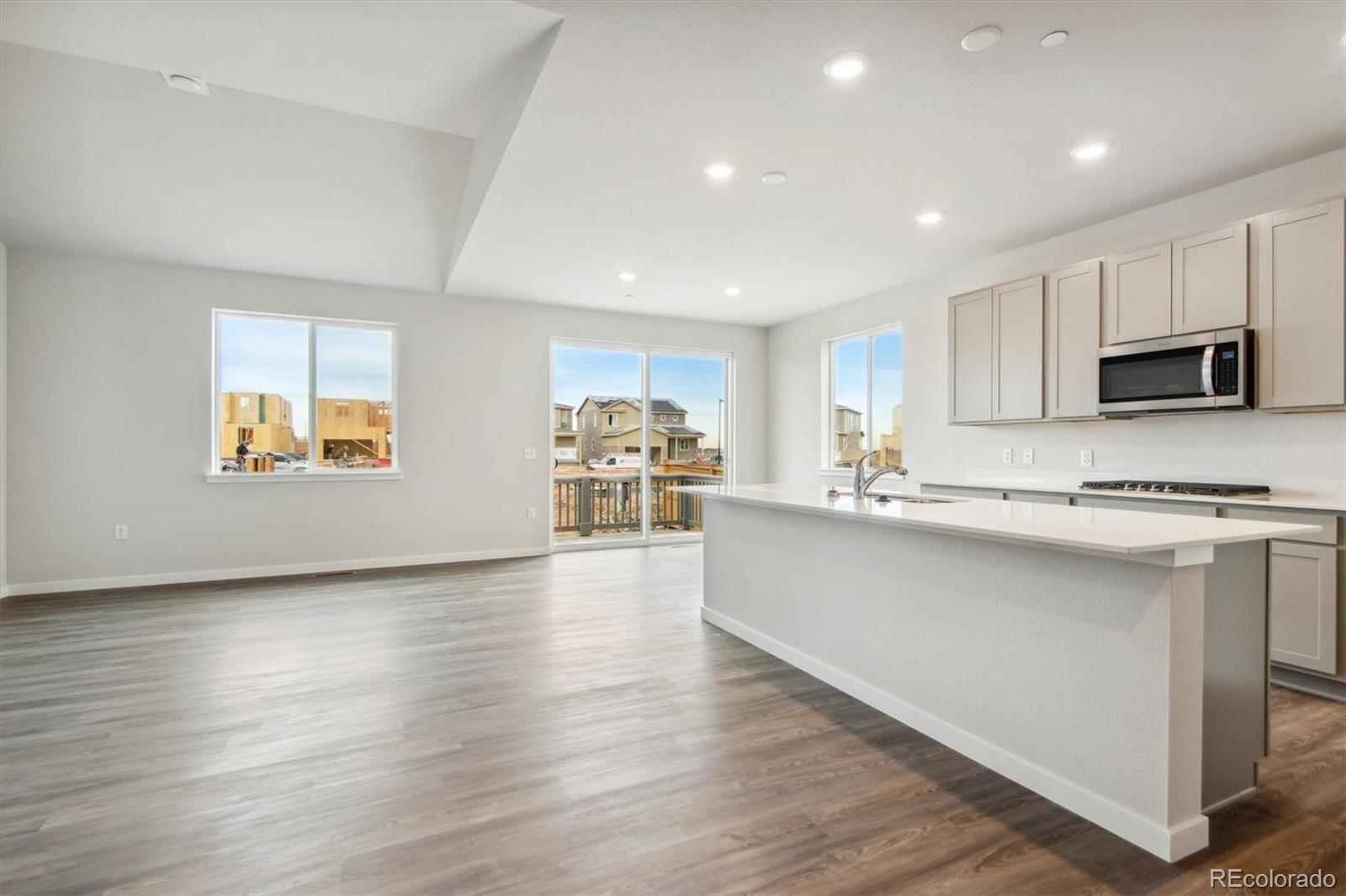 3702 Sandreed Street, Dacono, CO, 80514 2 3702 Sandreed Street