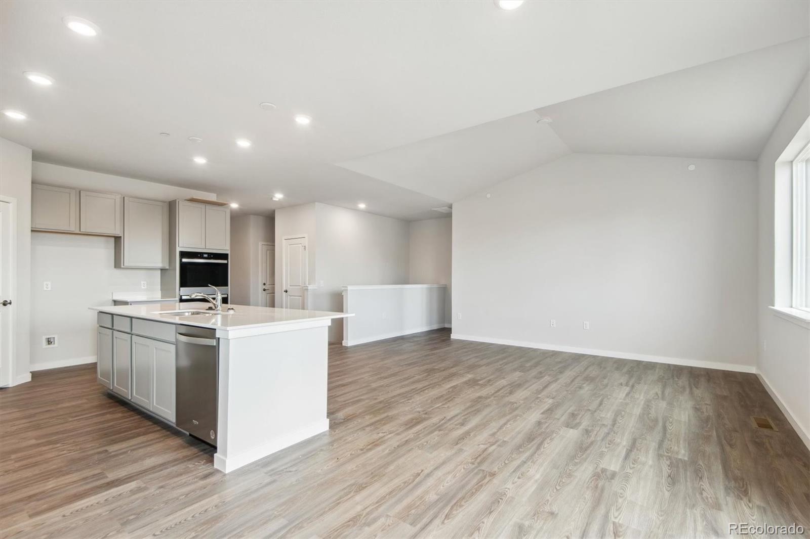 3702 Sandreed Street, Dacono, CO, 80514 4 3702 Sandreed Street