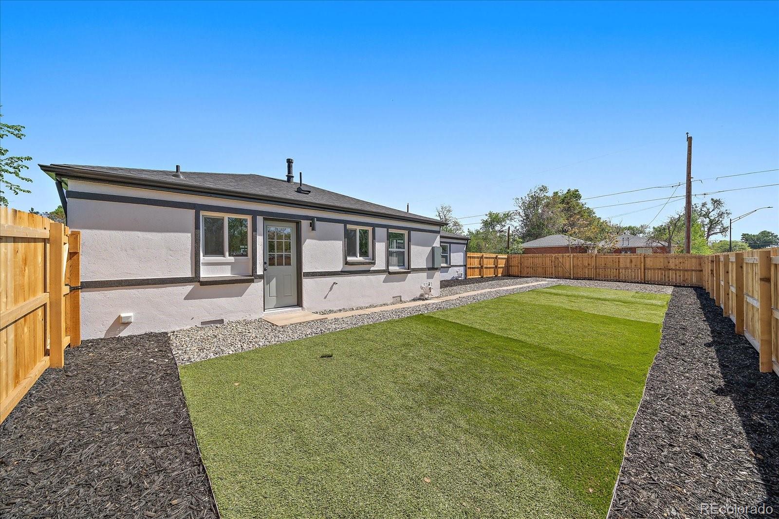 3200 N Elizabeth Street, Denver, CO, 80205 1 3200 N Elizabeth Street