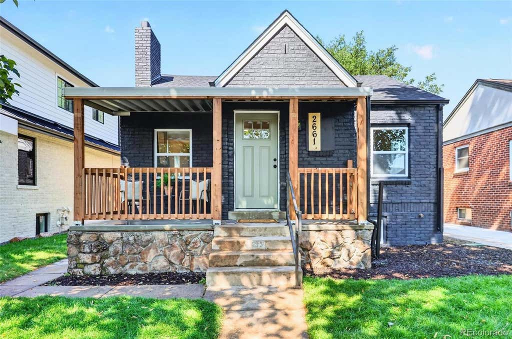 Photo of 2661 N Glencoe Street, Denver, CO 80207 (MLS # 3435414)