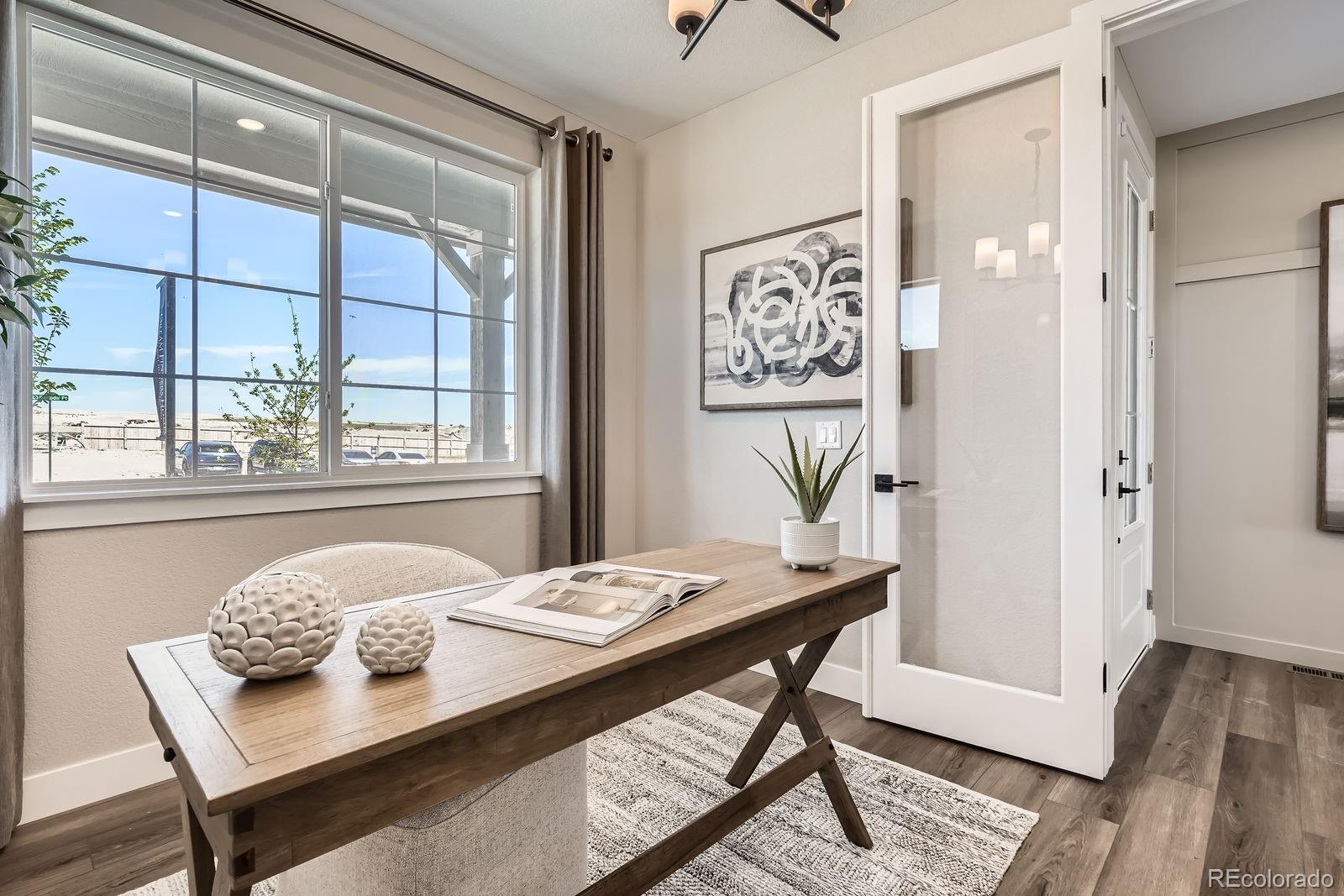 13796 Daffodil Point