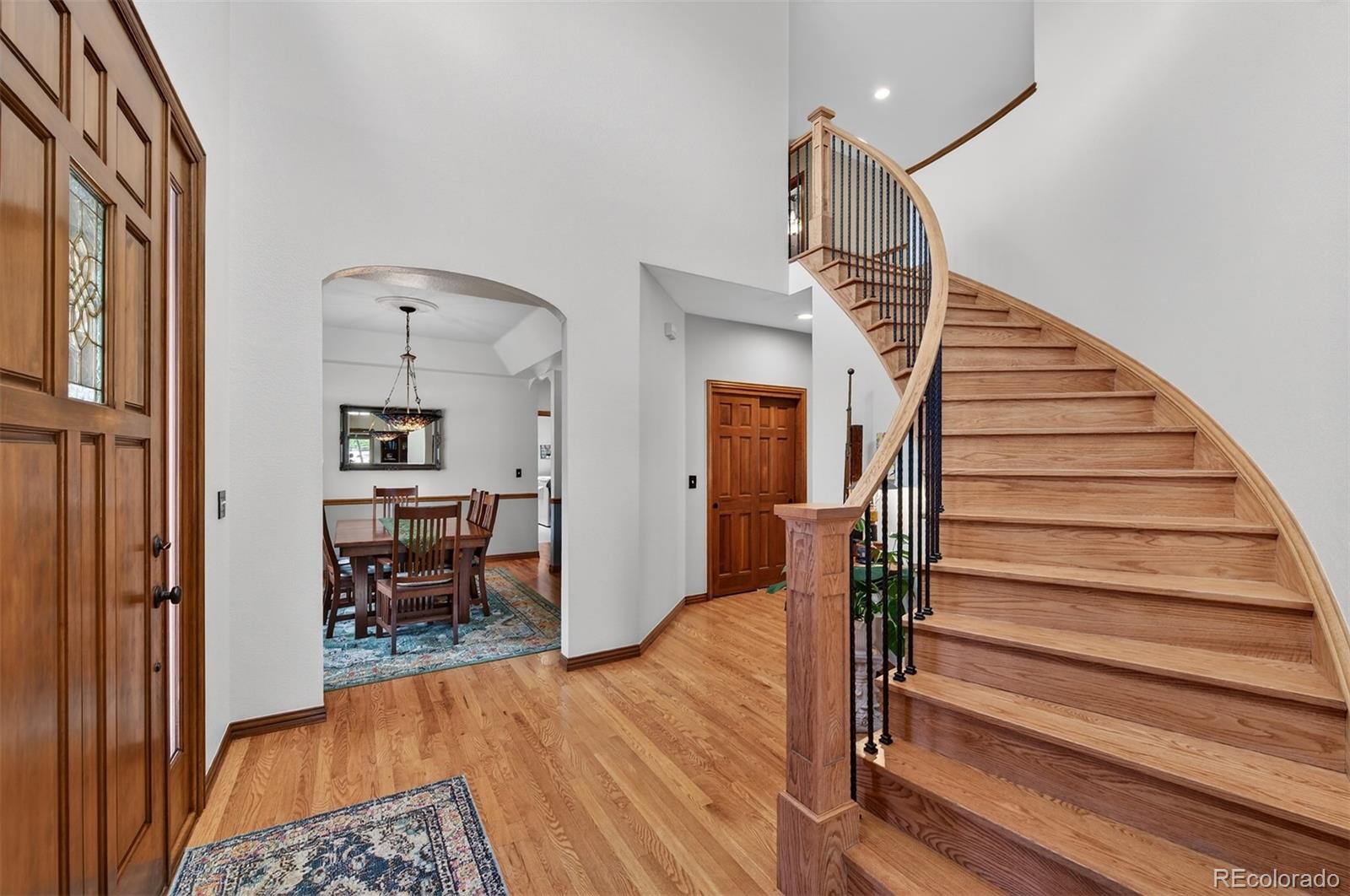 33 Lark Bunting Lane